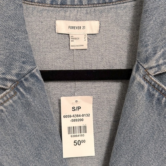 NWT Forever 21 Jean Jacket small - Picture 3 of 3